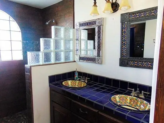 Family Ev, 4 Yatak Odası, Plaj Manzaralı, Denize Sıfır