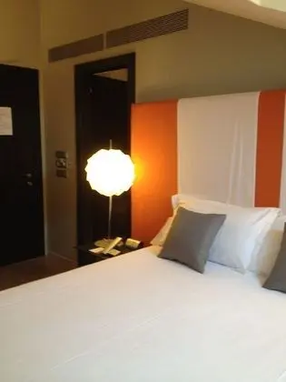 Economy Tek Büyük Yataklı Oda (Attic - 10 stairs)