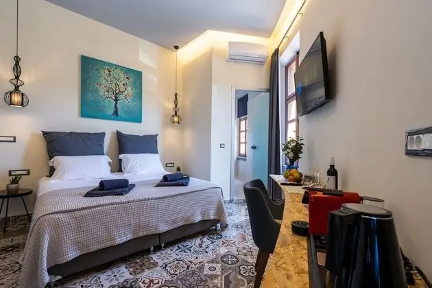 Premier Tek Büyük Yataklı Oda