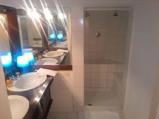 Classic Oda, 1 Büyük (Queen) Boy Yatak, Özel Banyo
