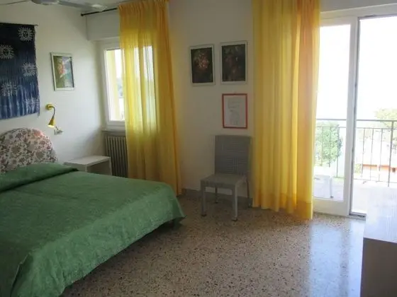 Superior Tek Büyük veya İki Ayrı Yataklı Oda, Havuz Manzaralı