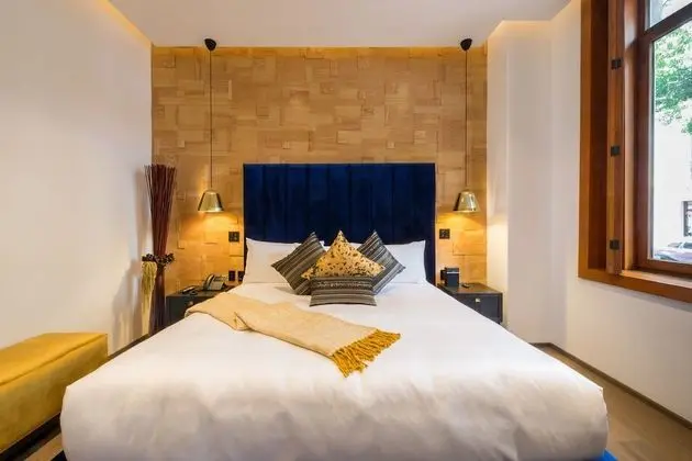Master suite con tina