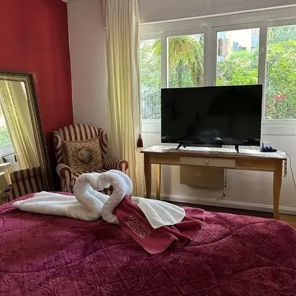 Tek Büyük Yataklı Oda