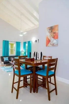 Luxury Villa, 3 Yatak Odası, Banyolu/Duşlu, Bahçe Manzaralı