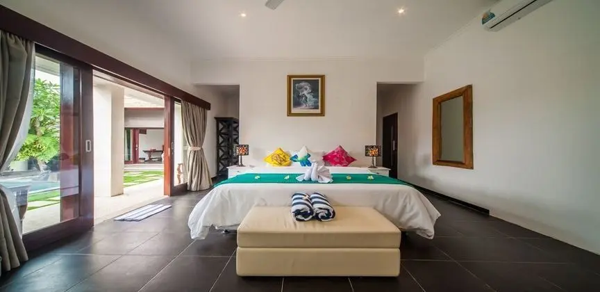 Exclusive Villa, 3 Yatak Odası, Havuz Manzaralı