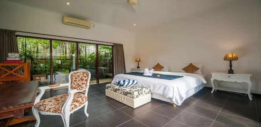 Exclusive Villa, 3 Yatak Odası, Havuz Manzaralı