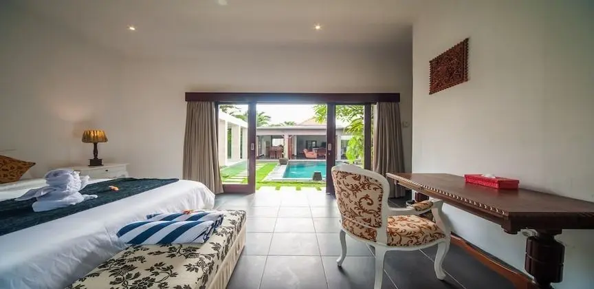 Exclusive Villa, 3 Yatak Odası, Havuz Manzaralı