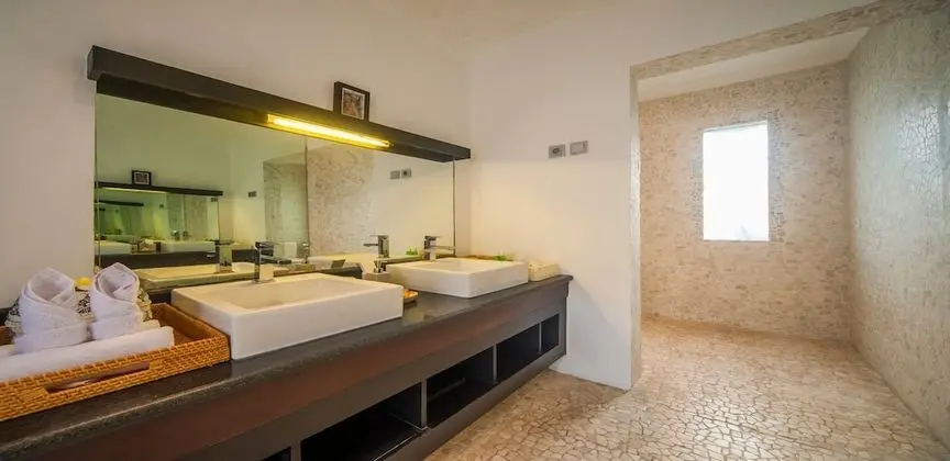 Exclusive Villa, 3 Yatak Odası, Havuz Manzaralı