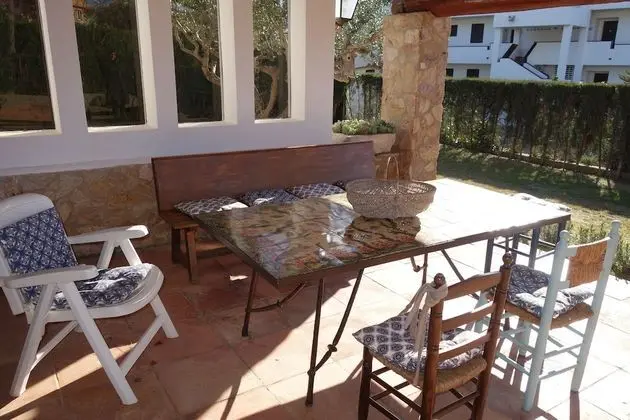 Villa, 4 Yatak Odası, 2 Banyolu