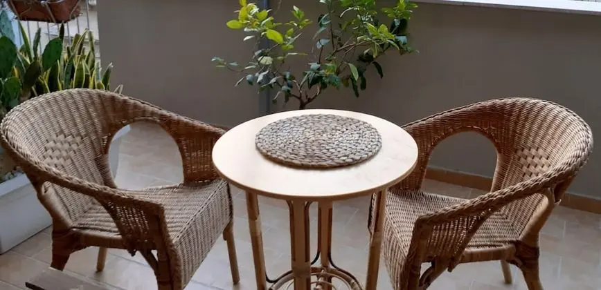 Tek Kişilik Oda, Avlu Manzaralı