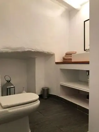 Tek Büyük Yataklı Oda (El Studio)