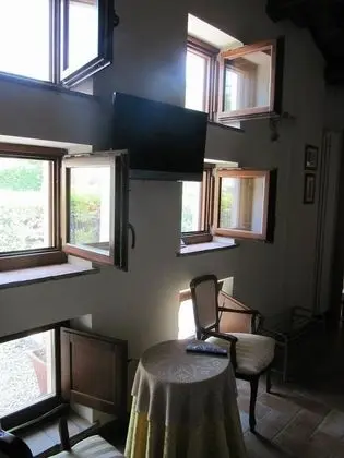 Standard Üç Kişilik Oda, Bahçe Manzaralı