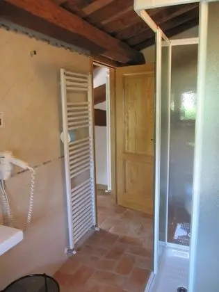 Standard Üç Kişilik Oda, Bahçe Manzaralı