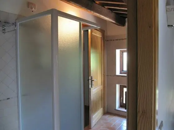 Standard Üç Kişilik Oda, Bahçe Manzaralı