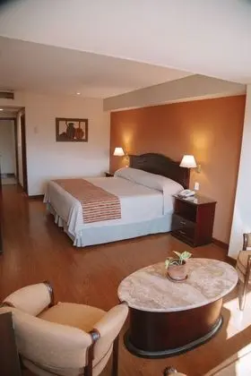 Junior Stüdyo Süit