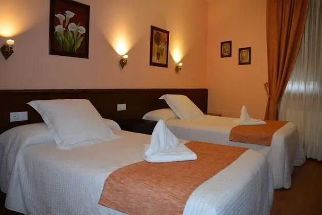 Tek Büyük Yataklı Oda