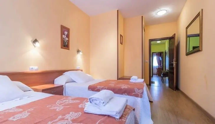 Tek Büyük Yataklı Oda