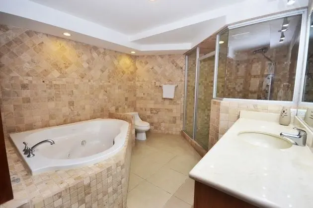 Honeymoon Süit, Mutfak, Şehir Manzaralı