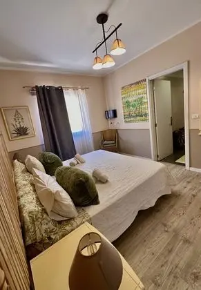 Standard Tek Büyük veya İki Ayrı Yataklı Oda
