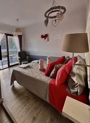 Tek Büyük Yataklı Oda, Balkon