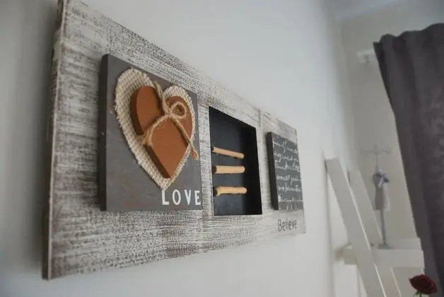 Tek Büyük Yataklı Oda, Balkon