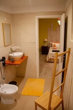 Tek Büyük Yataklı Oda, Balkon