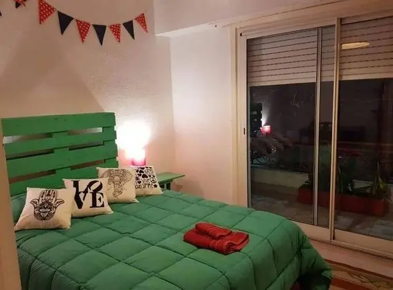 Basic Tek Büyük Yataklı Oda