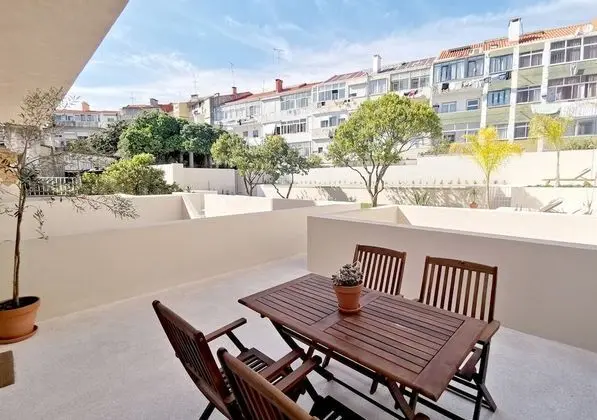 Premium Apart Daire, 2 Yatak Odası, Havuz Manzaralı (2D)