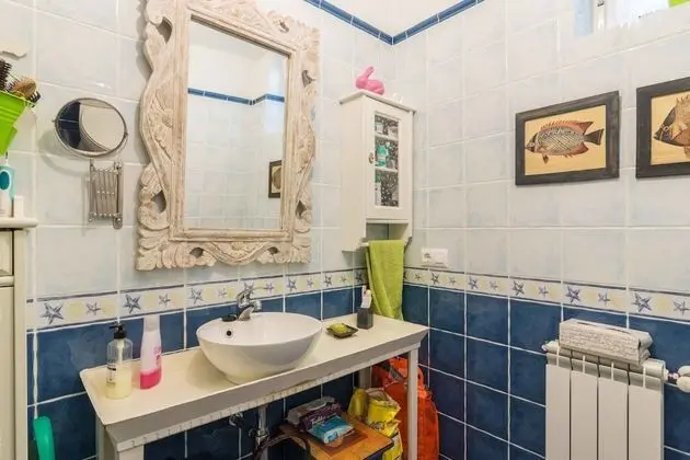 Tek Büyük Yataklı Oda, Ortak Banyo