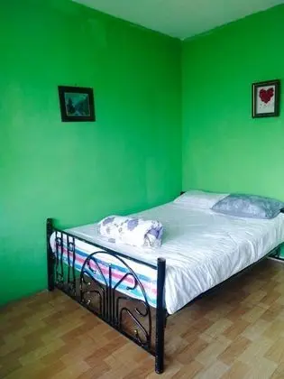 Oda (Amores Bedroom)