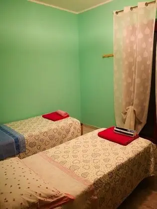 Economy Büyük Yataklı Tek Kişilik Oda, Ortak Banyo