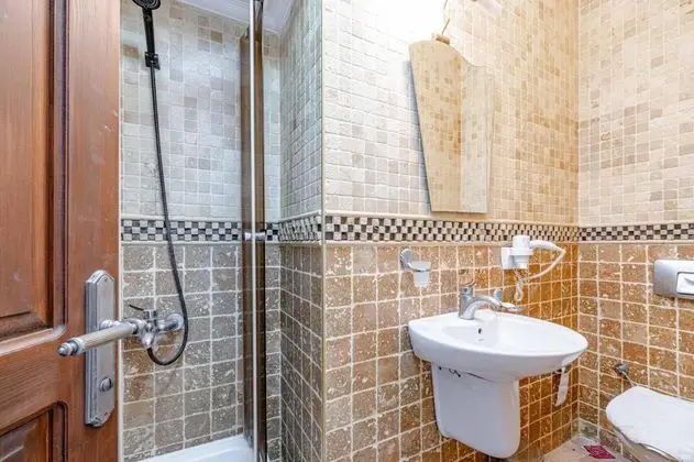 Çift Kişilik, Bahçe veya Sokak Manzaralı, 2. Kat