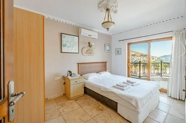 Çift Kişilik, Deniz ve Şehir Manzaralı, Üst Kat