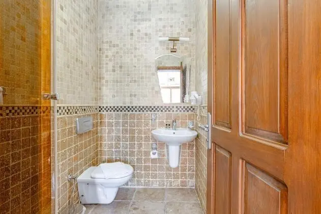 Triple Room, Bahçe veya Sokak Manzaralı, 2. Kat