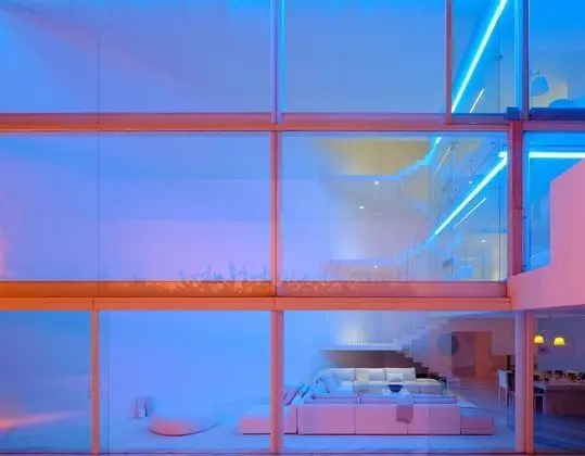 Luxury Ev, Sigara İçilmez