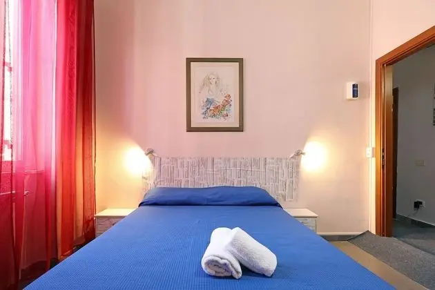 Tek Kişilik Oda, 1 Tek Kişilik Yatak, Banyolu/Duşlu