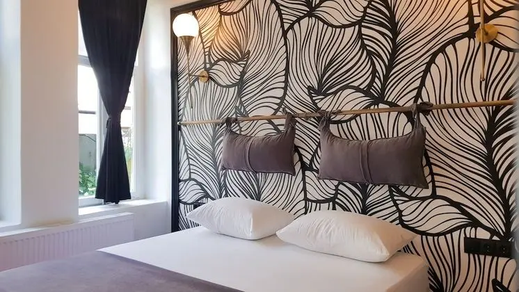 Design Tek Büyük veya İki Ayrı Yataklı Oda