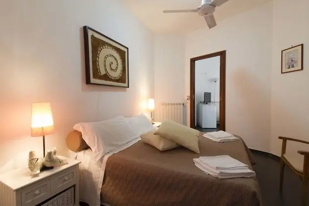 Standard Apart Daire, 1 Yatak Odası, Küçük Mutfak, Bahçe Manzaralı