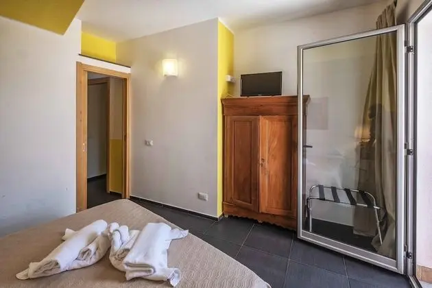 Standard Tek Büyük Yataklı Oda (Private External Bathroom)