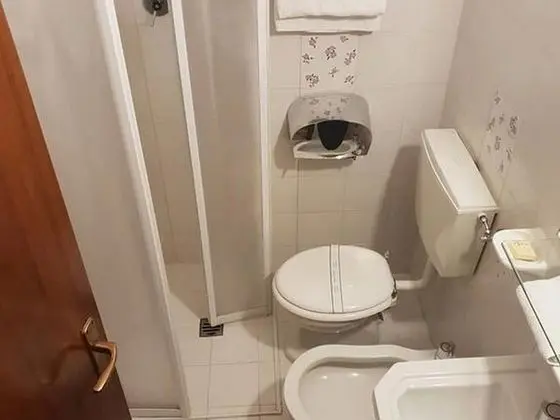 Classic Tek Büyük veya İki Ayrı Yataklı Oda