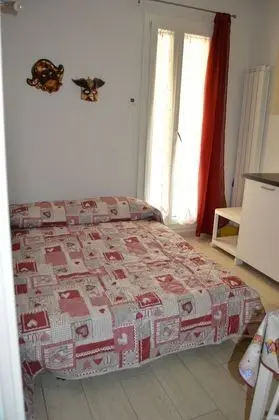 Standard Apart Daire, 1 Çift Kişilik Yatak ve Çekyat (Via Asseggiano 69)