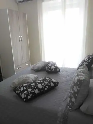 Üç Kişilik Oda (Vesuvio)