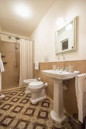 Tek Büyük veya İki Ayrı Yataklı Oda (Salice)
