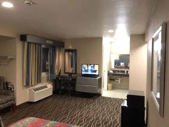 Comfort Tek Büyük Yataklı Oda