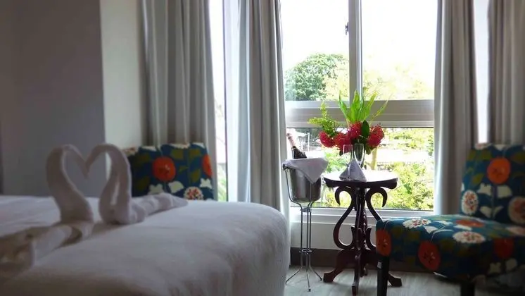 Standard Tek Büyük Yataklı Oda