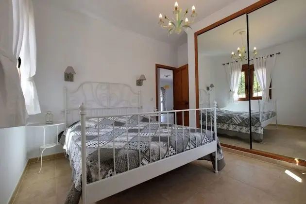Villa, 4 Yatak Odası, Kişiye Özel Havuzlu