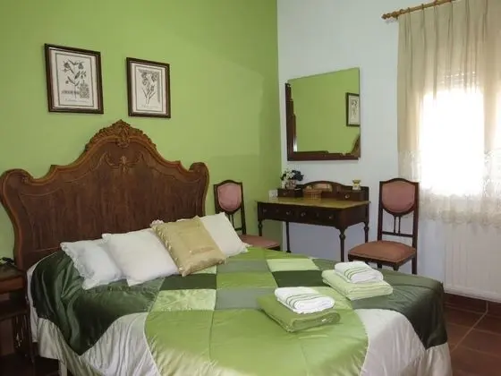 Basic Tek Büyük Yataklı Oda