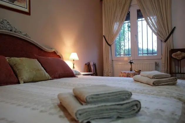 Classic Tek Büyük veya İki Ayrı Yataklı Oda