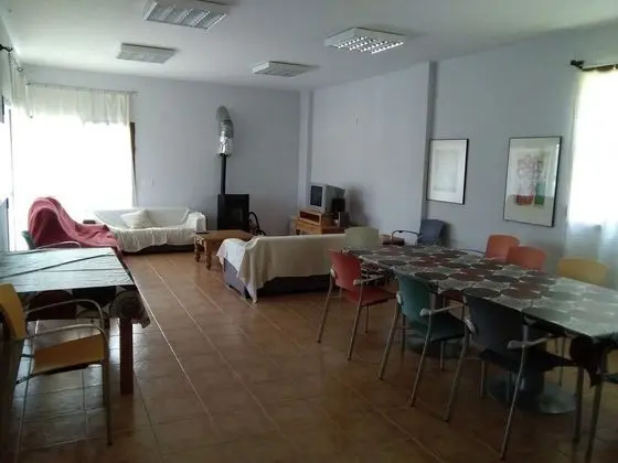 Üç Kişilik Oda, Ortak Banyo