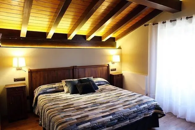 Tek Büyük veya İki Ayrı Yataklı Oda, Balkon